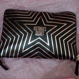 Beautiful victoria secret duffel bag